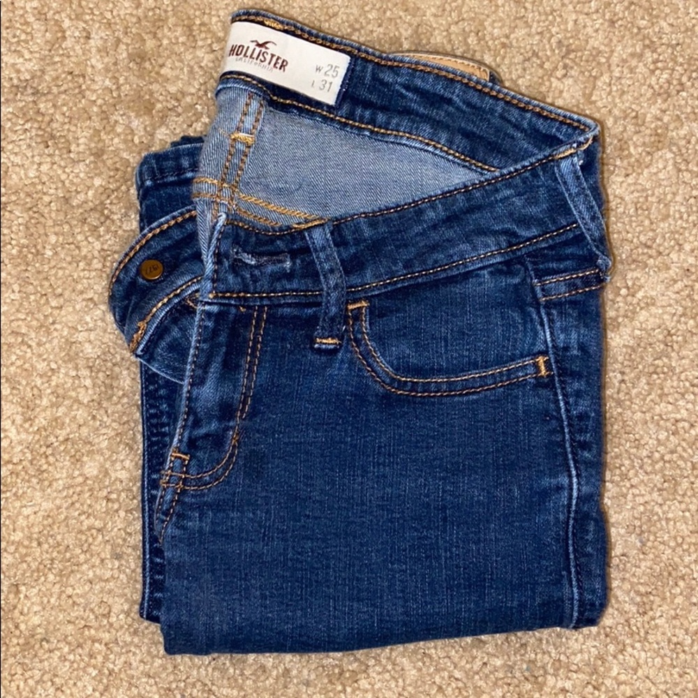 Low-rise Hollister jeans size 1R